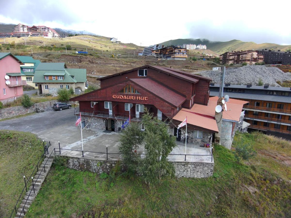 Gudauri Hut Hotel Exterior photo